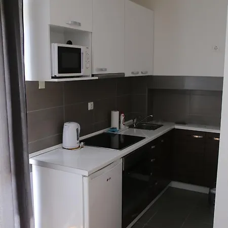 Sapa Studios & Apartments Ni Exterior foto