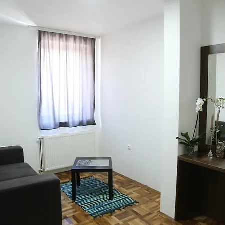 Sapa Studios & Apartments Ni Exterior foto