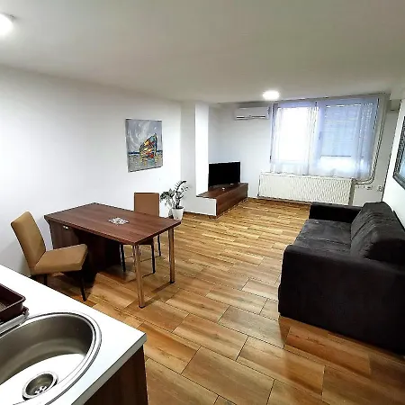 Sapa Studios & Apartments Ni Exterior foto